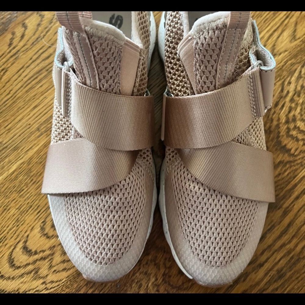 Sorel Athletic Shoes